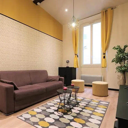 Chaleureux Au Coeur Du Vieux Apartment