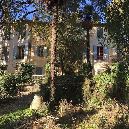 Hébergement de vacances Maison De Charme Dans Les Collines Niçoises