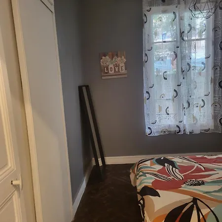 Situe A 10 Min De La Apartment