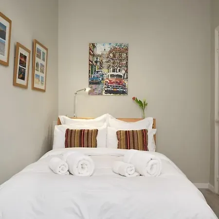 Apartment Bronte - Hyper Central, 1 Bedroom With Large Living Nice