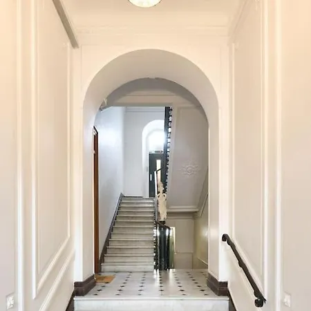 Apartment Bronte - Hyper Central, 1 Bedroom With Large Living Nice