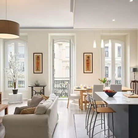Apartment Bronte - Hyper Central, 1 Bedroom With Large Living