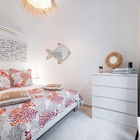 La Petite Chaise Bleue Classe 3 Etoiles Apartment