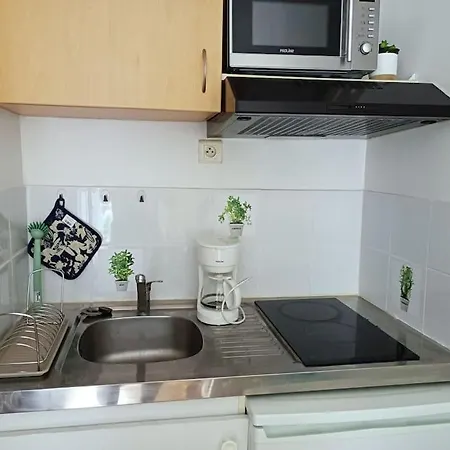 Apartment Joli Studio Climatise Parking Gratuit Sur Place