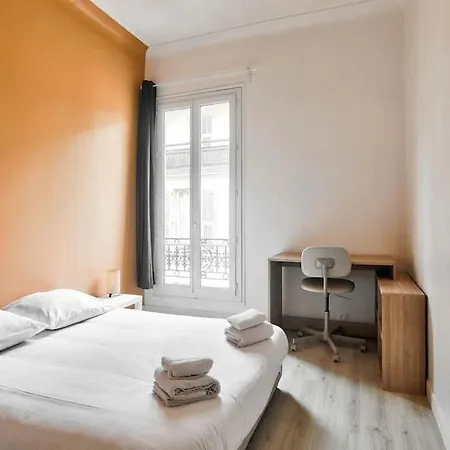 Apartment Elegant A Proximite De La Plage Nice