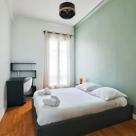 Elegant A Proximite De La Plage Apartment