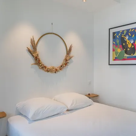 Luxueux 4 Pieces En Bord De Mer Avec Parking Apartment *