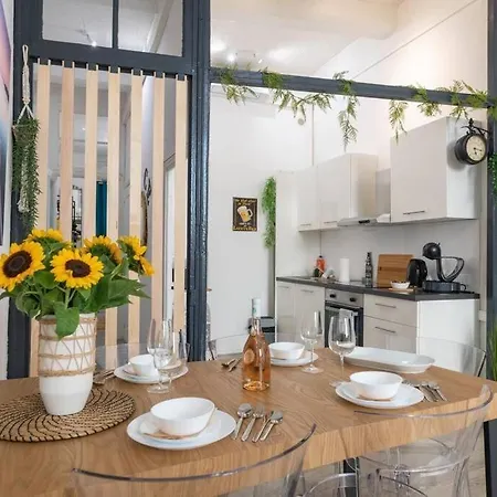 Apartment Heart Of Old Nice,2 Bedrooms, 5min From The Sea,ac *