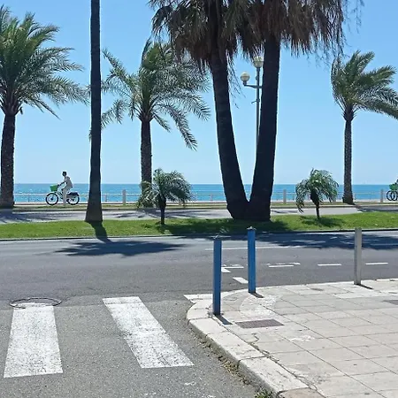 Bel - à 50 M *