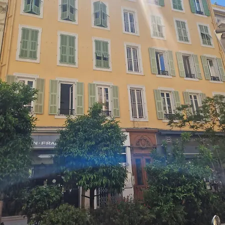 Apartment De Luxe