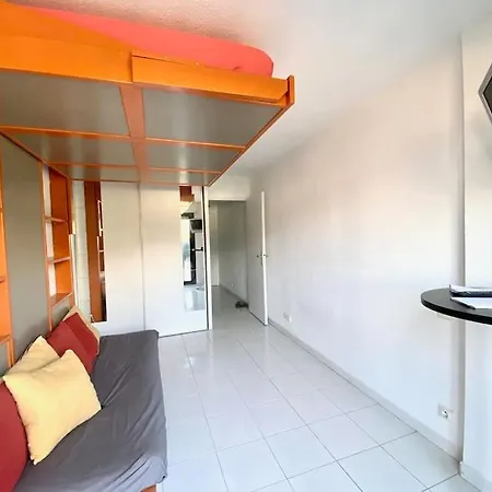 Magnifique Studio-cosy-vue Mer-terrasse-wifi-clim-avec Garage Apartment Nice