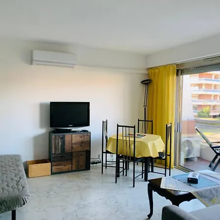 Elite Oasis Of Tranquility For A Harmonious Holiday Apartment *