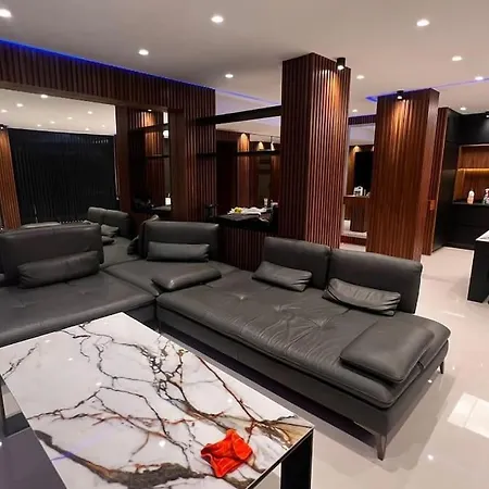 De Luxe Nice