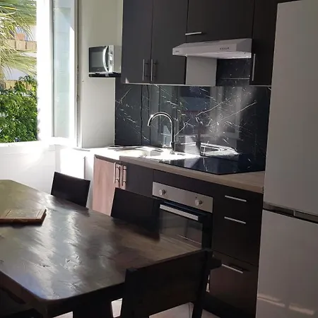 Cosy 4p, Sea View, Fully Equipped, Renovated, Ac Apartment