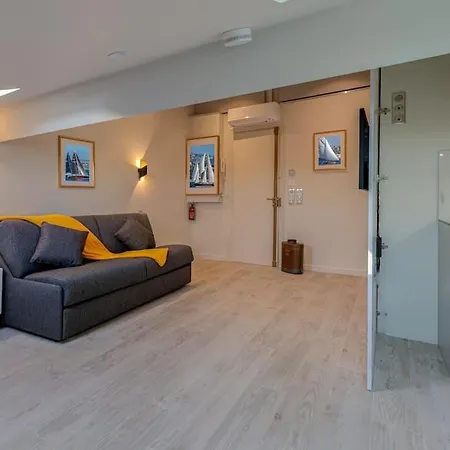 New Vue Port De Apartment