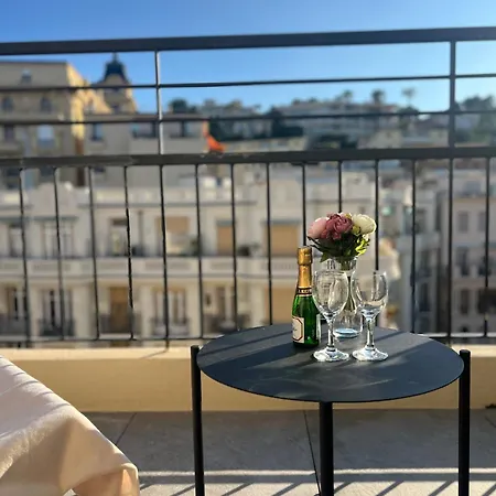 Charming With Terrace Appartement Nice