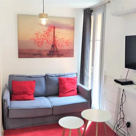 Appartement Centre Delille 19 *