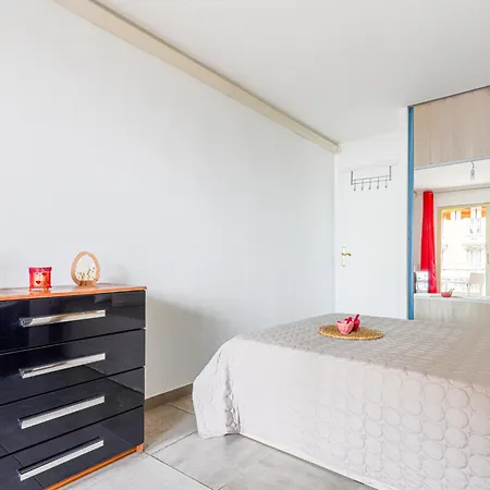 Apartment Le Carina By Interhome Nice