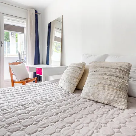 Apartment Le Carina By Interhome *