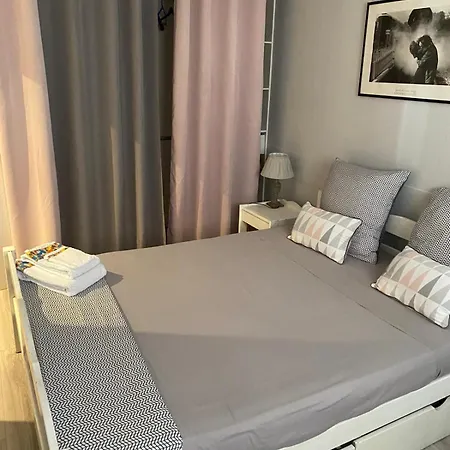 Apartment Beau 4p Dans De Standing Avec Piscine *