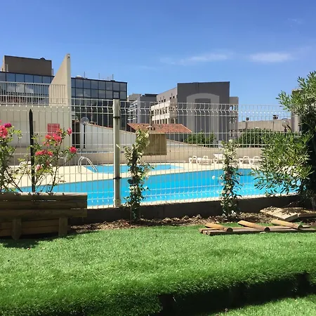 Apartment Beau 4p Dans De Standing Avec Piscine Nice