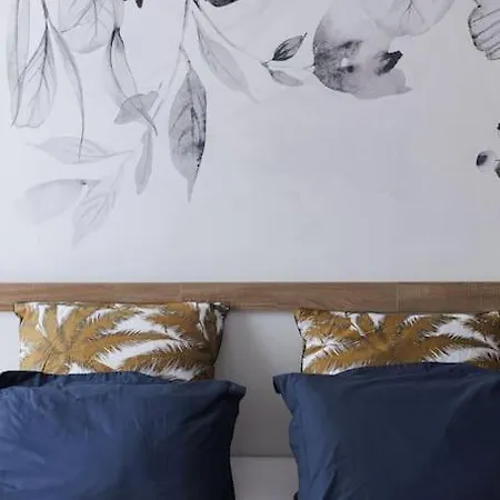 Appartement New Stylish 2 Min From The *