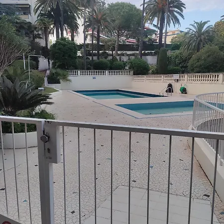 Appartement à - 10 Min De La *