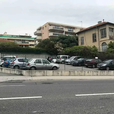 4p De Gamme Ouest Promenade Des Nice