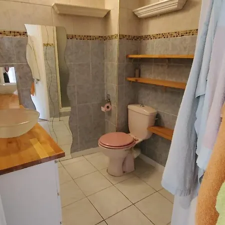 2 Pieces Proche Apartment *