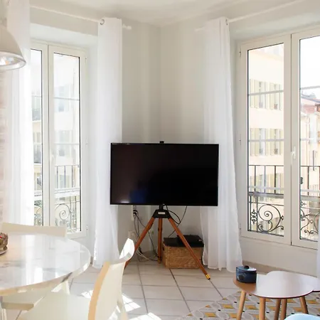 #13 Staywizus - Orange Ac Wifi Balcony 3mins Walk Sea Front Apartment Nice
