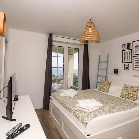 Luxury In * Nice