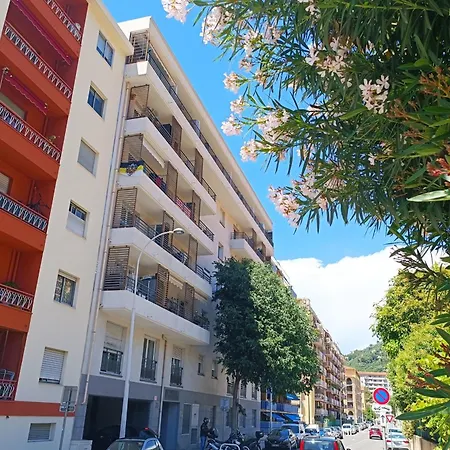 Apartment Beautiful T2 With Balcony In *