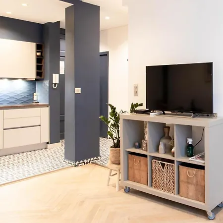 Apartment L48 Staywiz Us - 1 Bdr Ac Centre 10 Mins Sea Nice