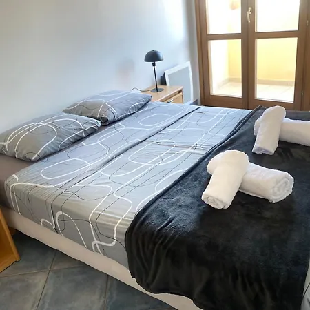 Appartement-nice 01 Vue - Panoramique Wifi-parking- Climatisation