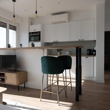 Guestready - Sejour Chic Et Lumineux Avec Balcon Apartment *