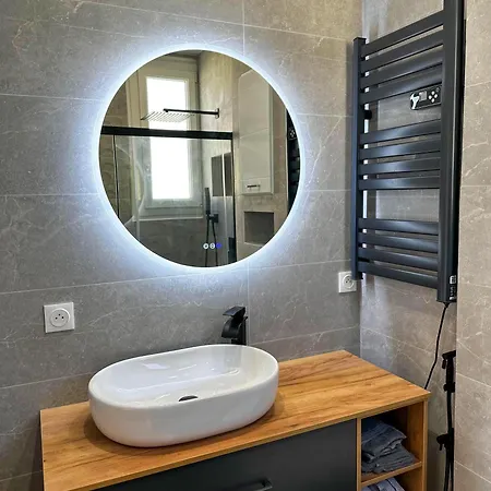 Chic Renovated - Libération - Entire 2br 2ba Or Private With Private Bathrooms - Ac&garage On Request Nice