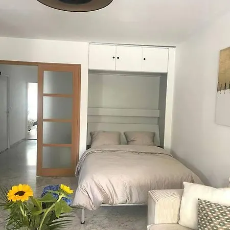 Appartement Cosy 2 P,à Deux Pas De La Plage, Calme-parking Nice