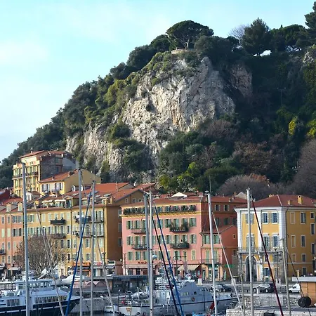 Apartment Be Our Guests In Port *