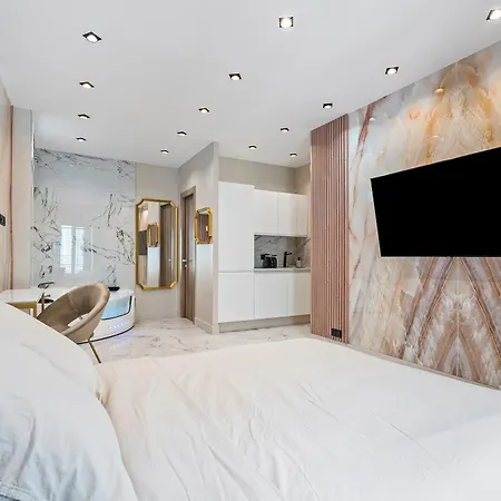 Appartement Renting - 8france - Luxury & Comfort Jacuzzi Massena