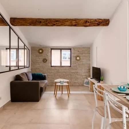Apartment Superbe En Plein Coeur Du Vieux ! Nice