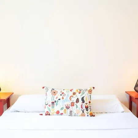 Apartment #27 Staywizus - Urban Ac 2 Bedrooms 10mins Walk Sea & Old Town