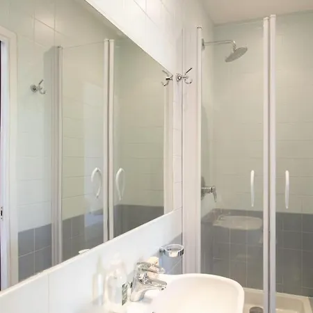 #27 Staywizus - Urban Ac 2 Bedrooms 10mins Walk Sea & Old Town *