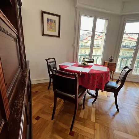 Appartement Riviera - Terrasse Cervantes - Medecin - Gare Thiers Nice