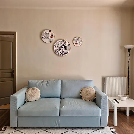 Apartment 2 Pieces A 2mn De La Mer, Climatise, Wi-fi, 4 Pers *