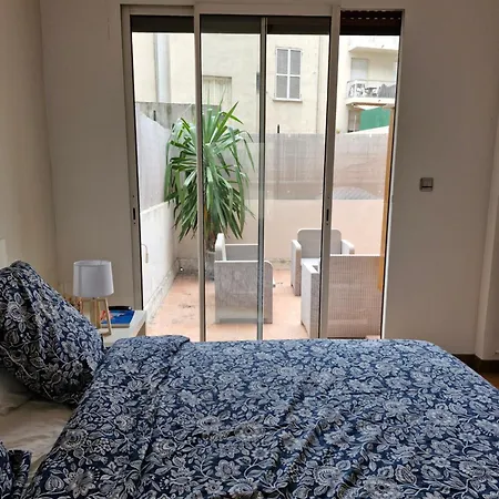2 Pieces A 2mn De La Mer, Climatise, Wi-fi, 4 Pers Apartment *