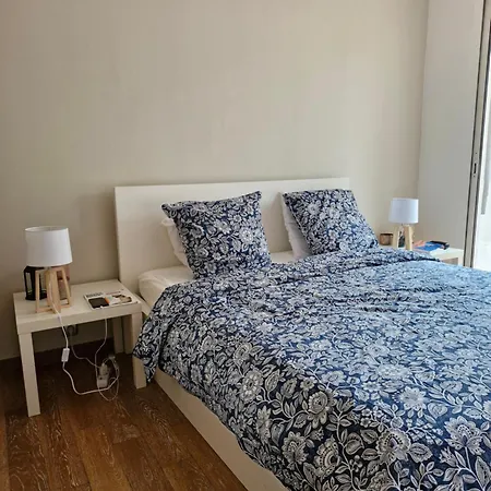 2 Pieces A 2mn De La Mer, Climatise, Wi-fi, 4 Pers Apartment Nice
