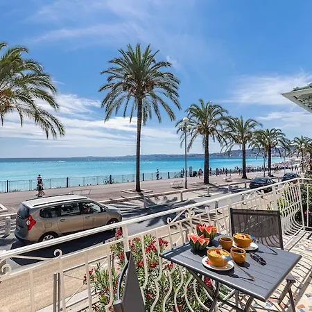 House-promenade Des Nice