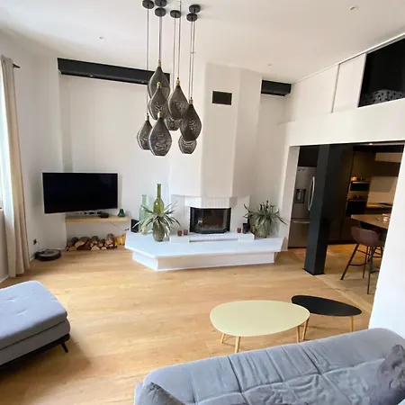 06bx Superbe Loft - 100m2 - 6 Personnes *