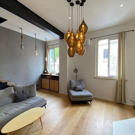 06bx Superbe Loft - 100m2 - 6 Personnes *