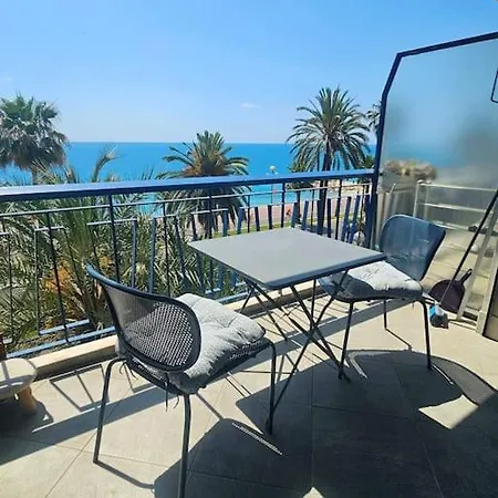 Chic Vue Mer Avec Clim Sur La Prom Apartment